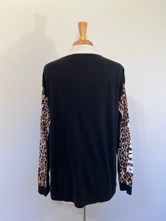 PINK Victoria's Secret Cheetah Print Long Sleeve Shirt Size Large - Picture 3 of 9